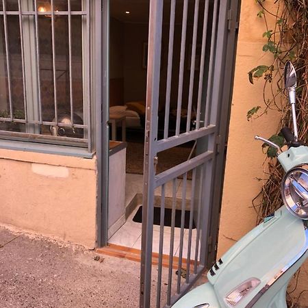 Studio Des Tanneurs Lägenhet Montpellier Exteriör bild